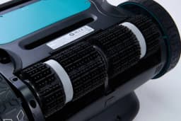 VERRO Robot Pool Cleaner